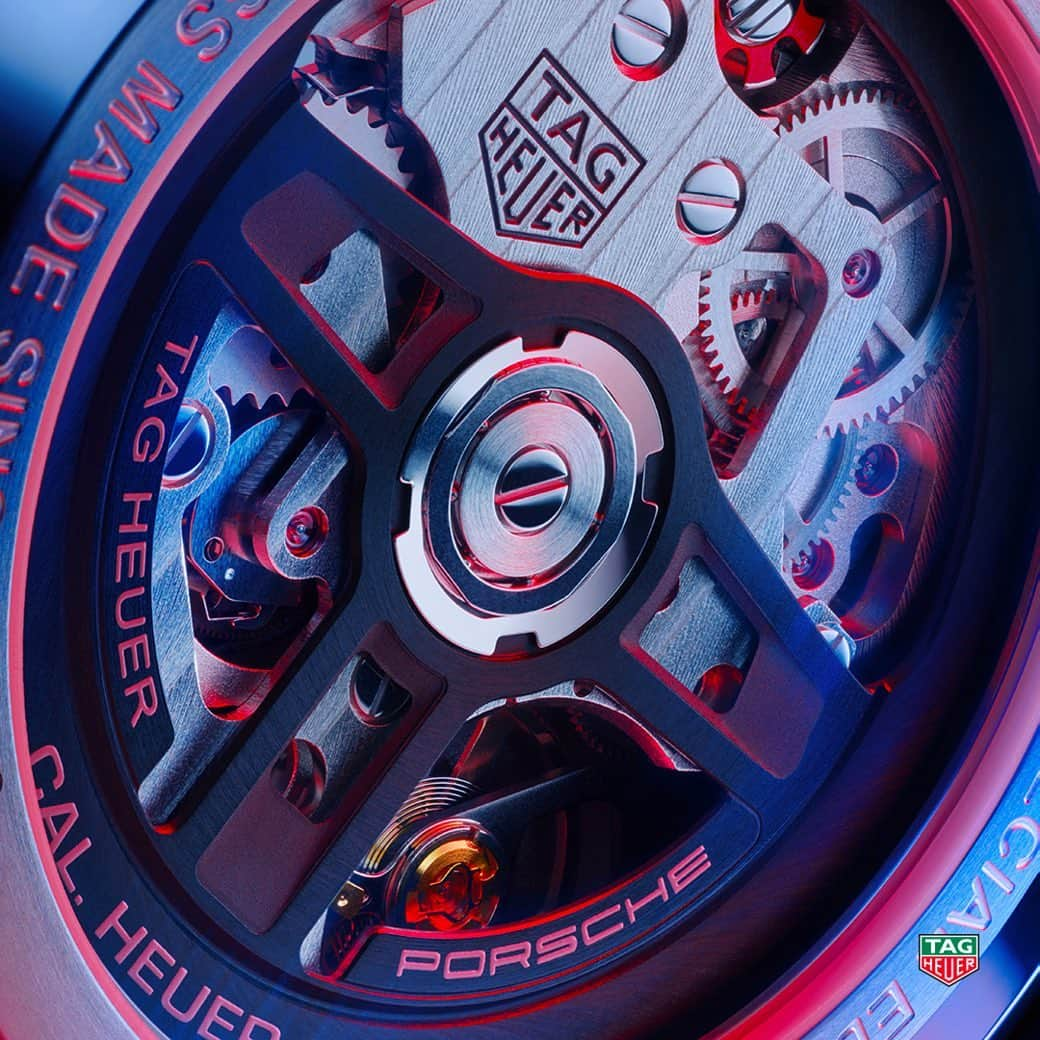 タグ・ホイヤーさんのインスタグラム写真 - (タグ・ホイヤーInstagram)「Are you ready to hit the road?  With a crystal caseback that mirrors the legendary @Porsche steering wheel and a custom-made dial that recalls the asphalt of the racing tack, the new #TAGHeuerCarreraPorsche Chronograph is primed to pull out full-speed ahead.  #TAGHeuerXPorsche  Discover more at the link in our bio.」2月14日 1時00分 - tagheuer