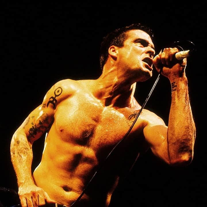 Revolverさんのインスタグラム写真 - (RevolverInstagram)「Happy 60th birthday, Henry Rollins! 💪 From Black Flag to Rollins Band to his guest vocals for Tool, what's your favorite Rollins song?⁠ 📸: @lindsaybricepix」2月14日 1時01分 - revolvermag