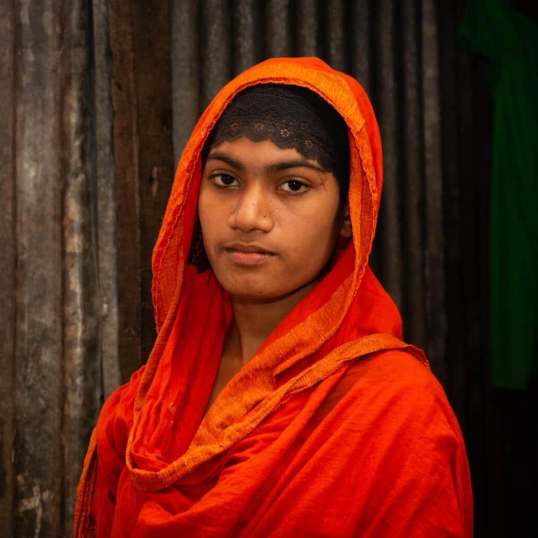 unicefさんのインスタグラム写真 - (unicefInstagram)「“I want to be a teacher when I grow up. For me, education is as important as my mother’s love - I cannot do without the two.” 13-year-old Ripa from Bangladesh.  In 2020, 188 countries imposed countrywide school closures, affecting more than 1.6 billion children and youth. Globally, many schools lack the resources to invest in digital learning, and many children from poorer households do not have internet access.  Closing schools should be a measure of last resort. To safeguard children’s future we must safeguard their education.  © UNICEF/UN0393304/Satu」2月14日 1時45分 - unicef