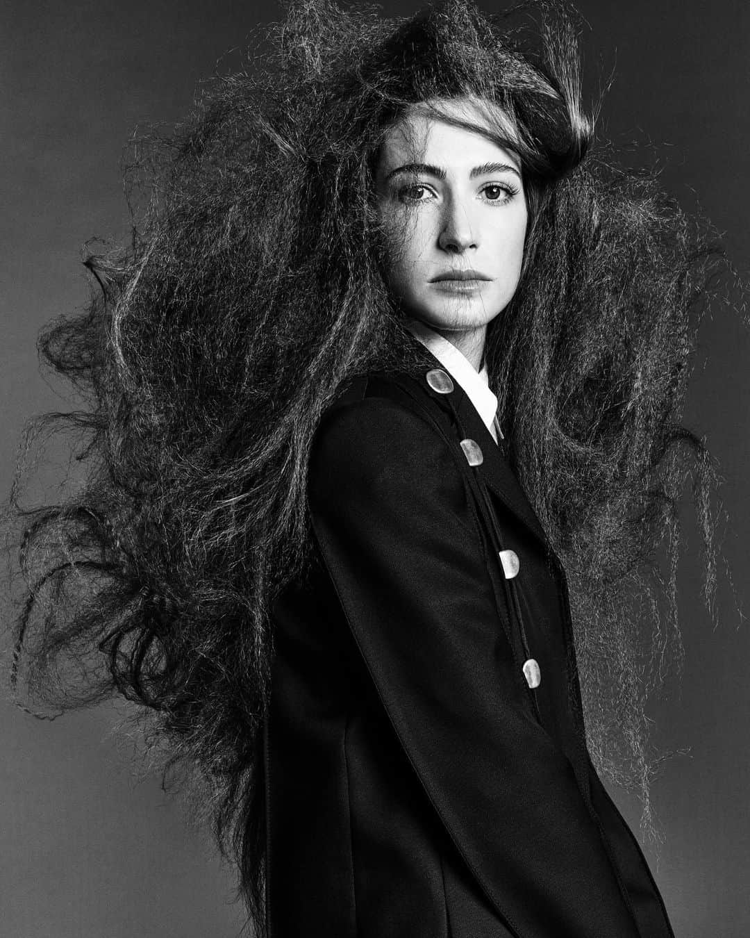 Vogue Italiaさんのインスタグラム写真 - (Vogue ItaliaInstagram)「Milano, Italia. For the February Issue of Vogue Italia, @LuigiAndIango shot a portfolio of milanese women styled by @FranRagazzi. Swipe left to see: @Agnese_diClemente, @CamillaFerrariPhoto and @GiuliaPedittoyoga. Discover more via link in bio.  Full Credits: Editor-in-Chief @EFarneti  Creative Director @FerdinandoVerderi Casting Directors @pg_dmcasting & @samuel_ellis  Makeup @GeorgiSandev @forwardartists Hair @EddyScudo @julianwatsonagency On set @takeoff.production  #TheEverydayIssue」2月14日 1時46分 - vogueitalia