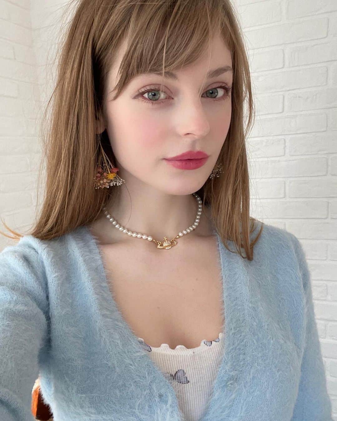 Ella Freyaのインスタグラム：「Ready for spring 😳🌷#春はいつ来るの」