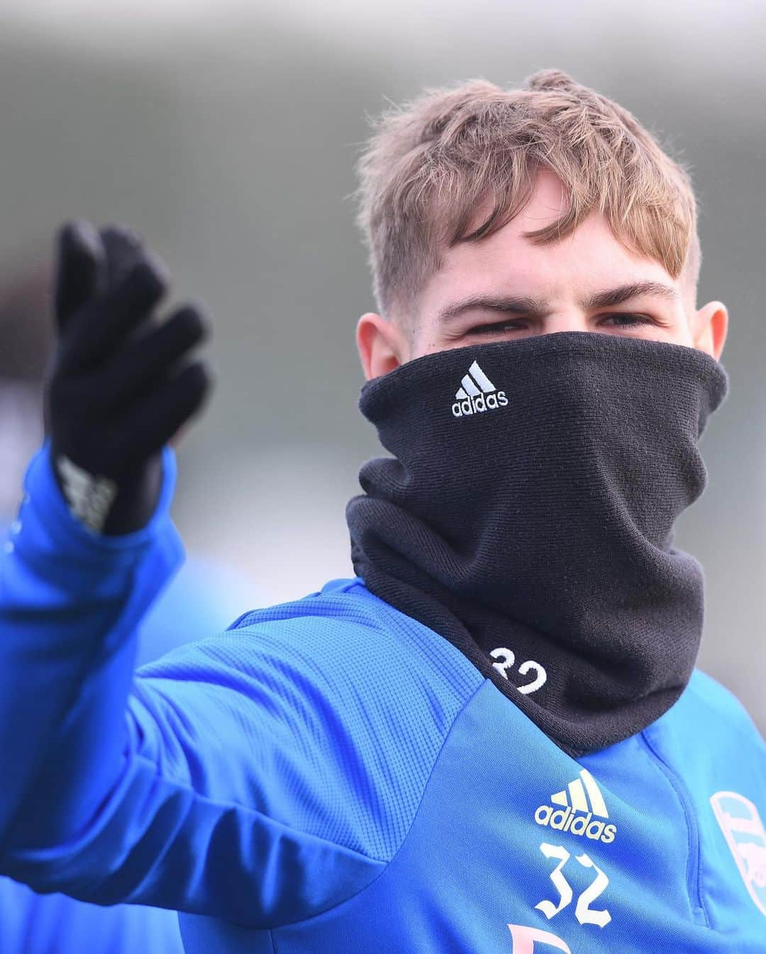 アーセナルFCさんのインスタグラム写真 - (アーセナルFCInstagram)「🥶 𝓼𝓾𝓫-𝔃𝓮𝓻𝓸 🥶⁠⁠ ⁠⁠ Warming up for #ARSLEE⁠⁠ ⁠⁠ #Arsenal #premierleague #training」2月14日 4時05分 - arsenal