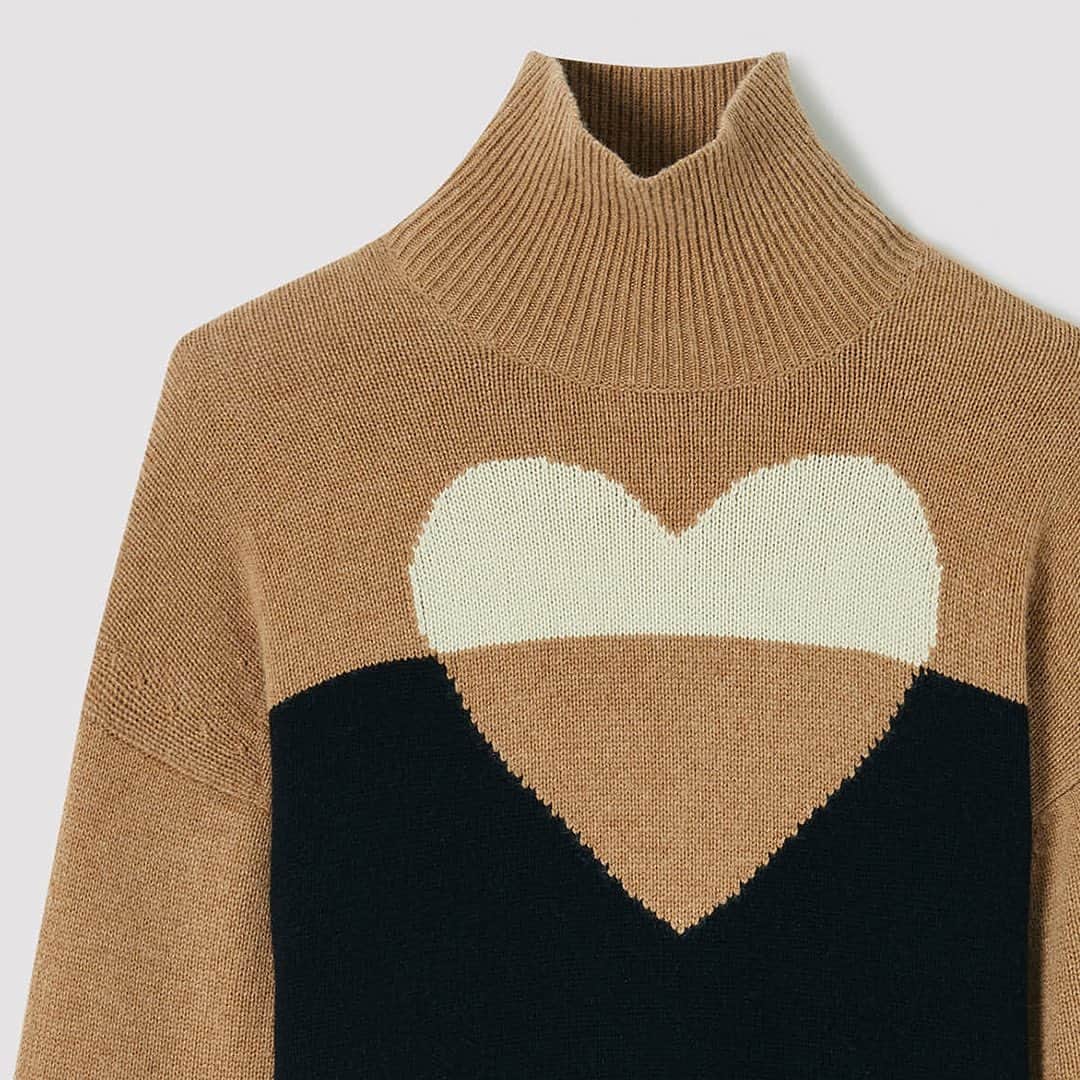 のインスタグラム：「Le cœur emblématique PAULE KA ❤️  The heartfelt design by PAULE KA ❤️  #loveforever #saintvalentin #valentineday #lovetogether」