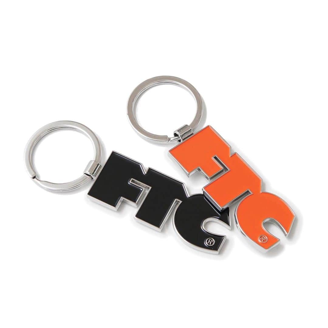エフティーシーのインスタグラム：「FTC OG Logo Metal Keychains — Black or Orange — available online 🌉 #ftc #forthecity #ftcsanfrancisco #ftcjp #ftcbarcelona #ftctokyo #ftcnagoya #ftcosaka #ftcspringsummer2021」