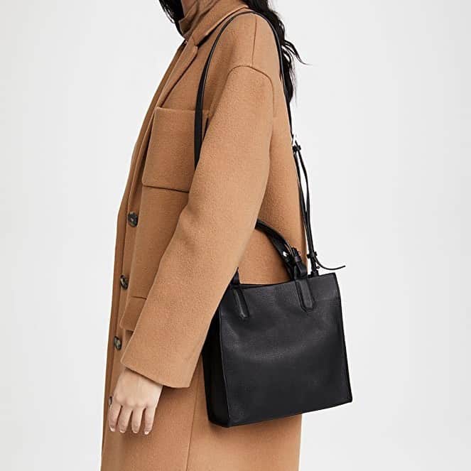 ボトキエのインスタグラム：「The weekend look • even if you’re not going out」
