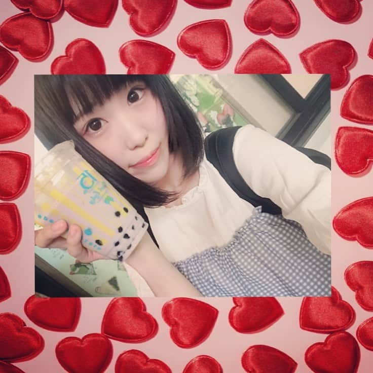 陽向こはるさんのインスタグラム写真 - (陽向こはるInstagram)「HappyValentine🍫  #バレンタイン #チョコレート #タピオカ #この写真2年前くらい #自撮り #アイドル #コラージュ #フォローミー」2月14日 15時51分 - coharuhinata