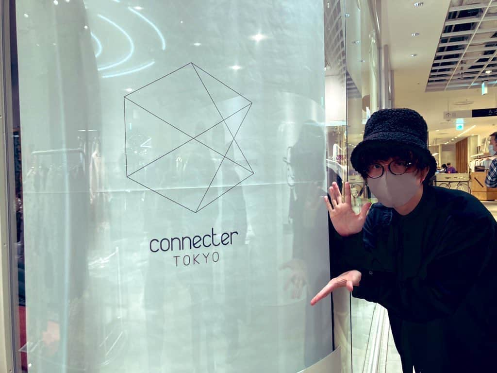 山さんさんのインスタグラム写真 - (山さんInstagram)「1日店長始まりましたー！！ #ConnecterTokyo #渋谷PARCO」2月14日 16時04分 - yamaoka_tomotake