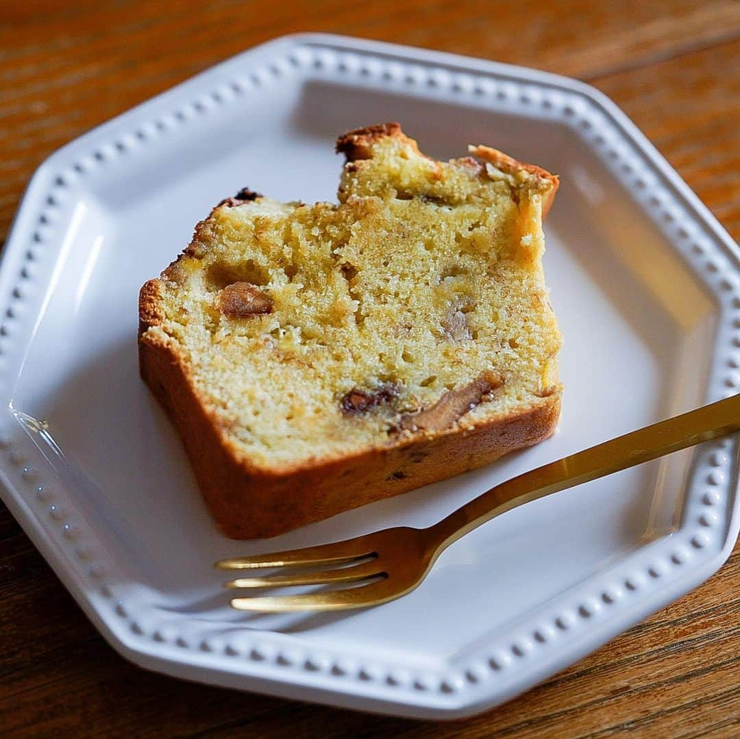 近藤研二さんのインスタグラム写真 - (近藤研二Instagram)「カーコさん作、チョコバナナパウンドケーキ　おいしい、ありがとう」2月14日 16時26分 - kenjikond0