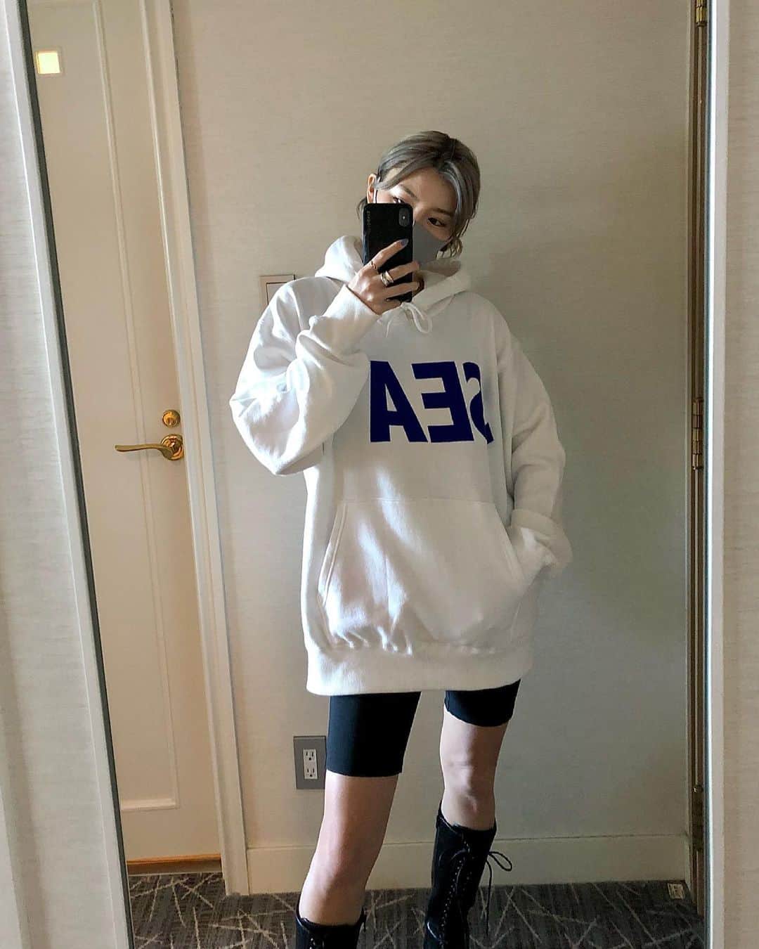 りおなさんのインスタグラム写真 りおなinstagram 最近楽ちんコーデばっかりしてたからたまにはブーツ Windandsea ウィンダンシー Zara ザラジョ ストリートファッション ストリート系女子 カジュアルコーデ 鏡越しシリーズ 東京 Japan