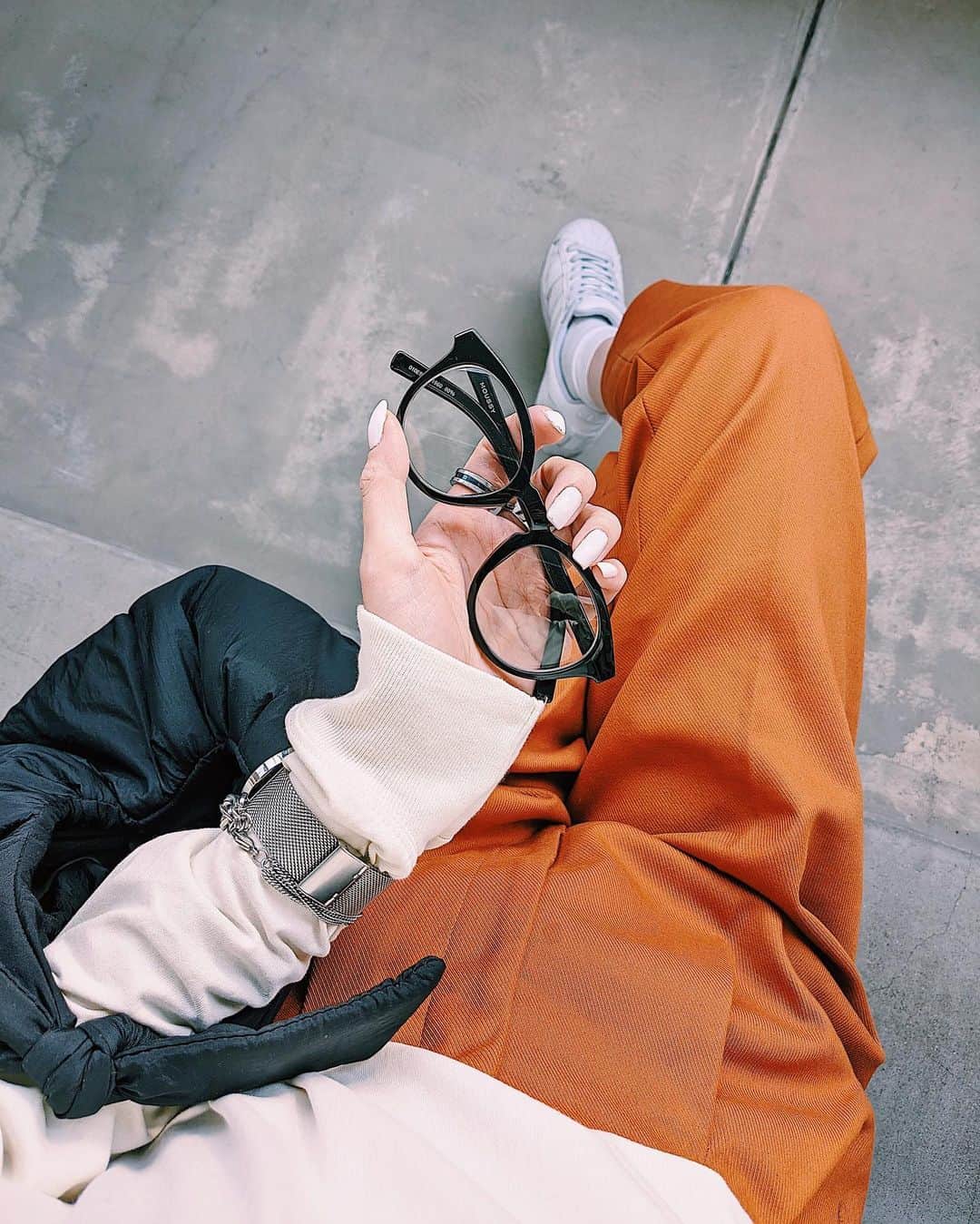 maai0528のインスタグラム：「〻🧒🏼🐶🍋🧡 SUNDAY‥🌈 最近毎日ってぐらい付けてる👓 お気に入りなんだー。 ． ． #fashion  #MOUSSY #SLY  #teampixel #baroque_pixel #pixelで撮影」