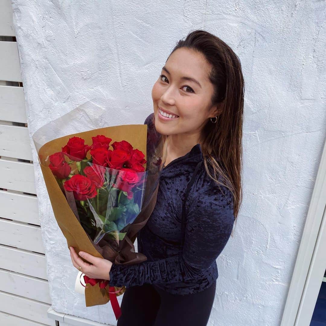 野呂玲花さんのインスタグラム写真 - (野呂玲花Instagram)「Happy Valentine’s Day 🌹 11輪のバラをもらった‼︎ 11輪には意味があるみたい😍」2月14日 11時11分 - reikanoro