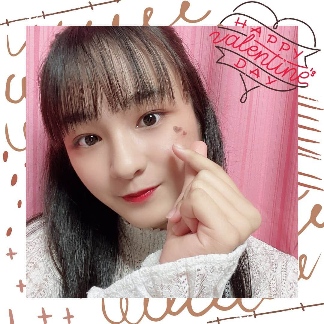 ８２１（ハニー）さんのインスタグラム写真 - (８２１（ハニー）Instagram)「821CAM📸- #selfieshot ✨#RIKO ・ 🎊🎁🍬Happy Valentine Day🍫💝🎉 ・ #821honey #H821 #821 #リコ #WHO #CallMyName #japanesegirl #girlgroup #girlband #selfie #Valentine #happyvalentine #バレンタインデー #キュンです #메이크 #데일리메이크업 #패션 #오오티디 #팔로미 #메이크업 #행운 #성지 #가을」2月14日 12時02分 - 821honey_official