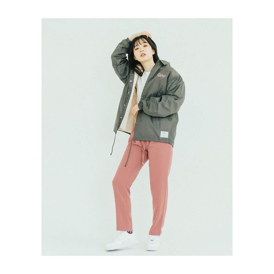 橘昌吾のインスタグラム：「EFFECTEN girl 2021ss﻿ ﻿ model @moon_kurusu  photograph @yohei_ohno_  direction & styling @shogo_tachibana  ﻿ #effecten ﻿ #utilityharajuku」