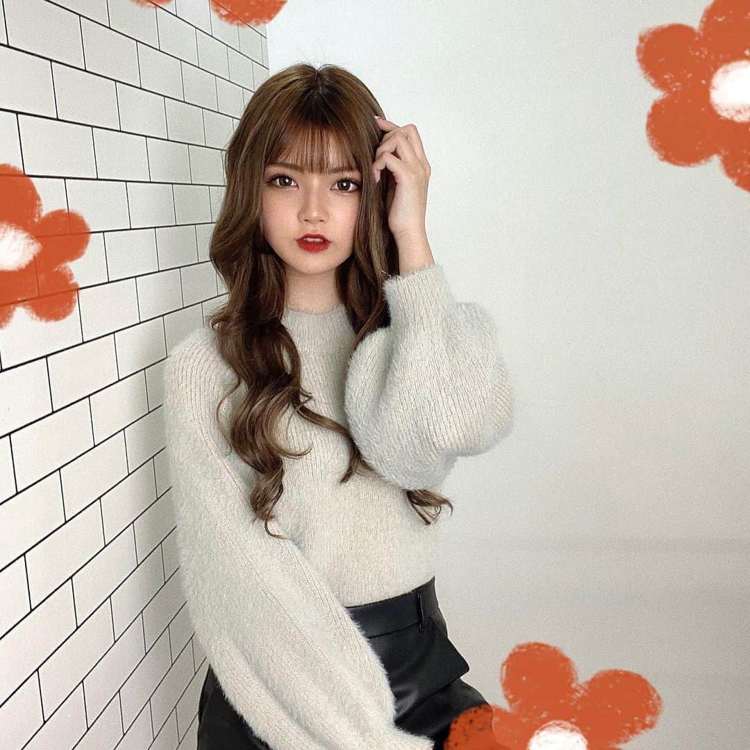 岩永由里奈のインスタグラム：「🌼🌻🌞」
