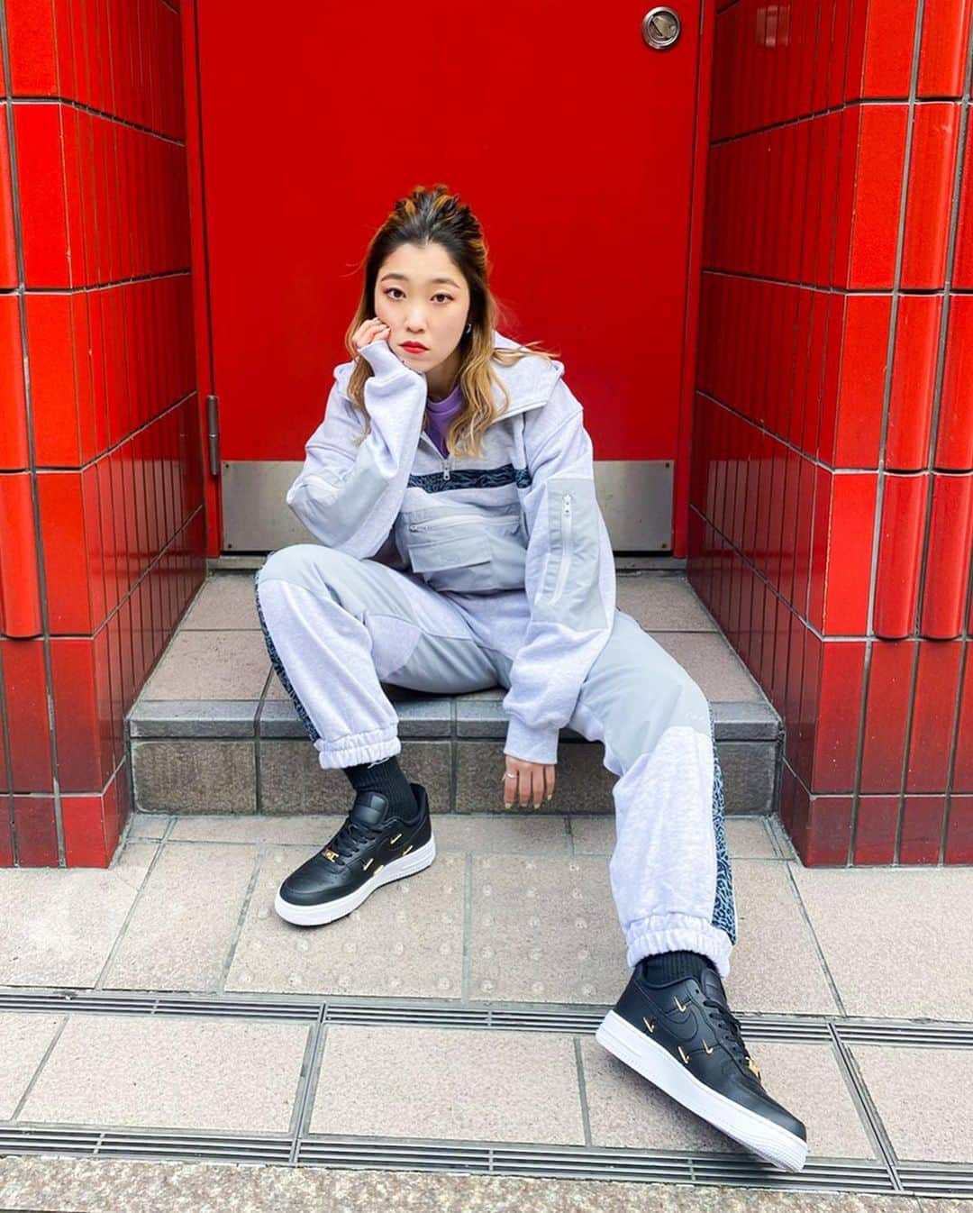 XGIRL_ootdのインスタグラム：「#xgirl_ootd @___xgirlika 158cm X-girl NANBA CITY STAFF ・ ------------------------ ・ ▪️ FACE COMPACT S/S TEE DRESS ¥6,000+tax (SIZE S) ▪️ SWEAT × NYLON HOODIE ¥13,000 +tax (SIZE S) ▪️ SWEAT × NYLON LOUNGE PANTS ¥13,000+tax ・ ------------------------ #xgirl #xgirljp #xgirlus #エックスガール」