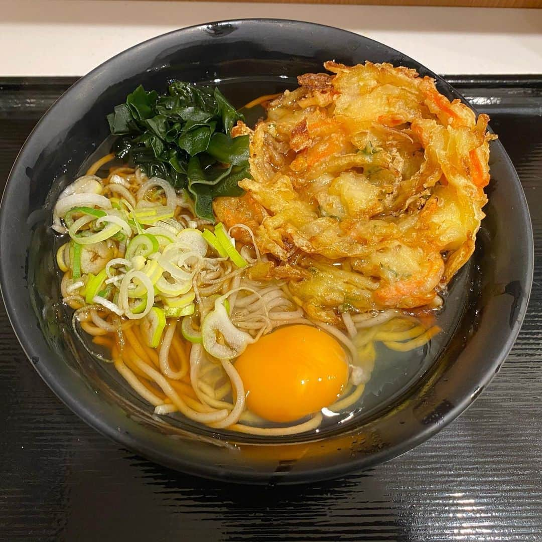 水木一郎さんのインスタグラム写真 - (水木一郎Instagram)「昔も今もかき揚げそばなど時々食べたくなりますが、このところ食べてなかったのでワンコインで美味しくいただきましたZ! #天玉そば  #ワンコイン #水木一郎」2月14日 12時36分 - ichiromizuki