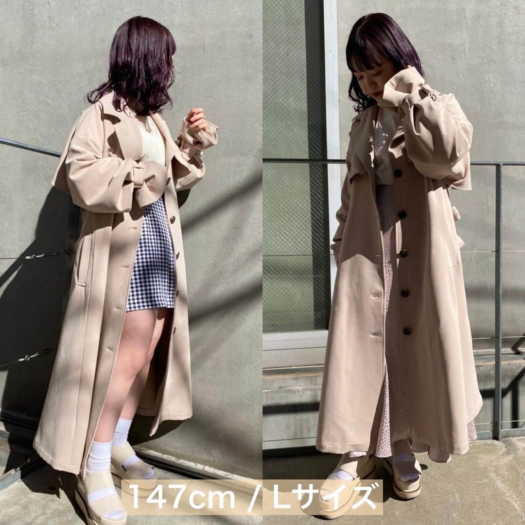 one after another NICECLAUPさんのインスタグラム写真 - (one after another NICECLAUPInstagram)「ㅤㅤㅤㅤㅤㅤㅤㅤㅤ﻿ \\身長別トレンチコート比較🧥//﻿ ﻿ 2/17まで店頭で受注会をしている﻿ 人気の身長別トレンチの着丈比べ🌈﻿ ﻿ ▫︎身長別トレンチ﻿ #131200090 ¥8,900+tax﻿ ﻿ ﻿ 身長147cmの﻿ @nice_araki0811  身長160cmの﻿ @miyaxx1217  身長165cmの﻿ @megumi61062  がミニ丈、ミディ丈、パンツで﻿ 身長別トレンチを着回しています🧁﻿ ﻿ 近い身長の方はご参考にぜひ🥺﻿ ﻿ ﻿ 店頭&公式通販は2/17までにご予約で﻿ ノベルティのモバイルショルダーをpresent✨﻿ ﻿ WEB予約もご活用ください🐻❤︎﻿ ﻿ ﻿ ﻿ #ナイスクラップ #niceclaup #コーディネート#ootd #coordinate #ナイスクラップのコーデ #ナイス女子 #myナイス　#春アウター　#春　#トレンチコート　﻿ #トレンチ　#trenchcoat #trench」2月14日 12時41分 - niceclaup_official_