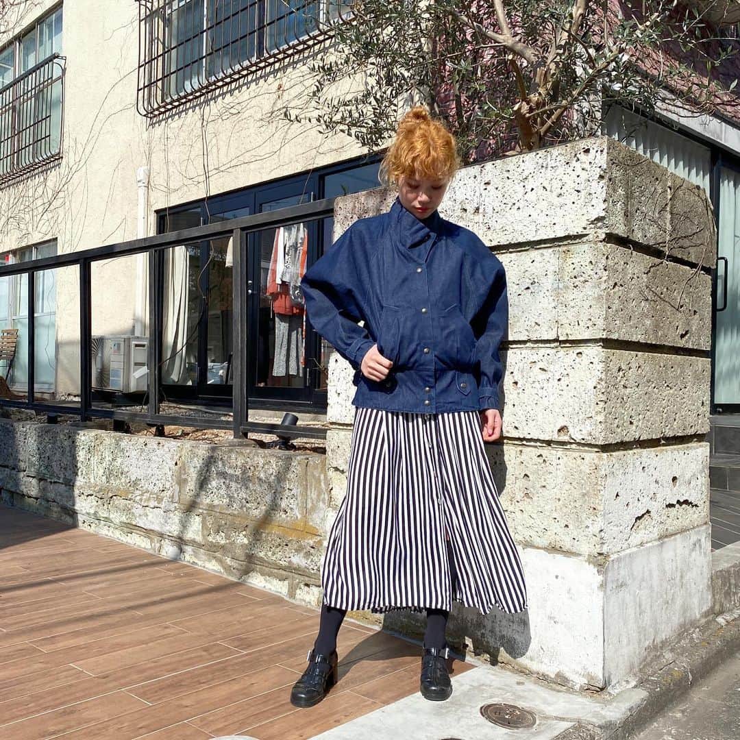 PUNK CAKEのインスタグラム：「•dolman design denim jacket【SOLD】 •see though denim pattern short shirt •stripe skirt  #punkcake  #vintage #vintageclothing  #80sfashion  #古着 #古着コーデ  #古着女子 #レディース古着　 #原宿 #harajuku  #harajukufashion  #原宿古着屋 #東京古着屋  #古着屋巡り #古着通販」