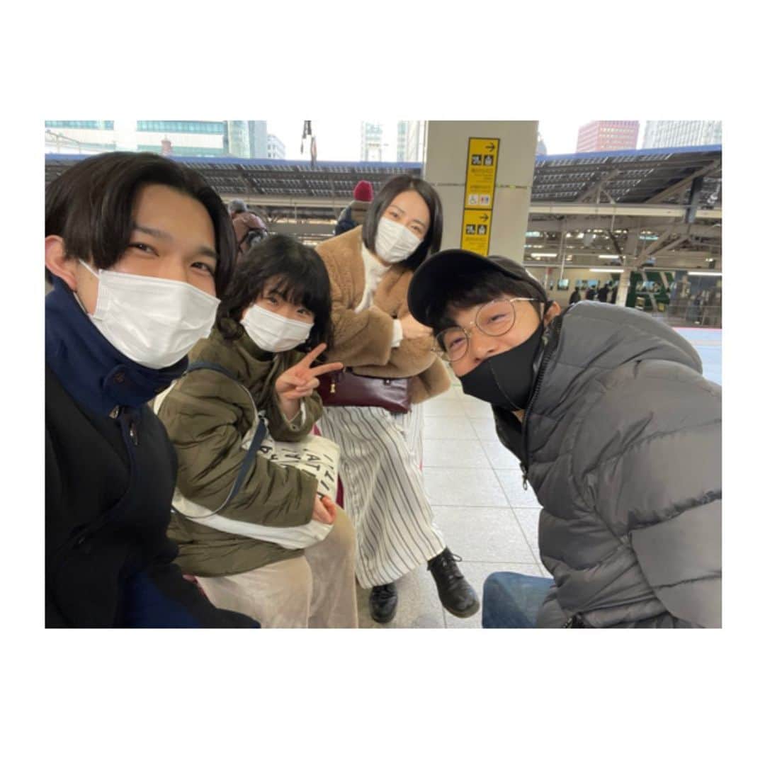 相馬有紀実さんのインスタグラム写真 - (相馬有紀実Instagram)「『クランクイン塩原ン』クランクイン！  差し入れいちご🍓んまー❤️」2月14日 14時22分 - yukimi_soma