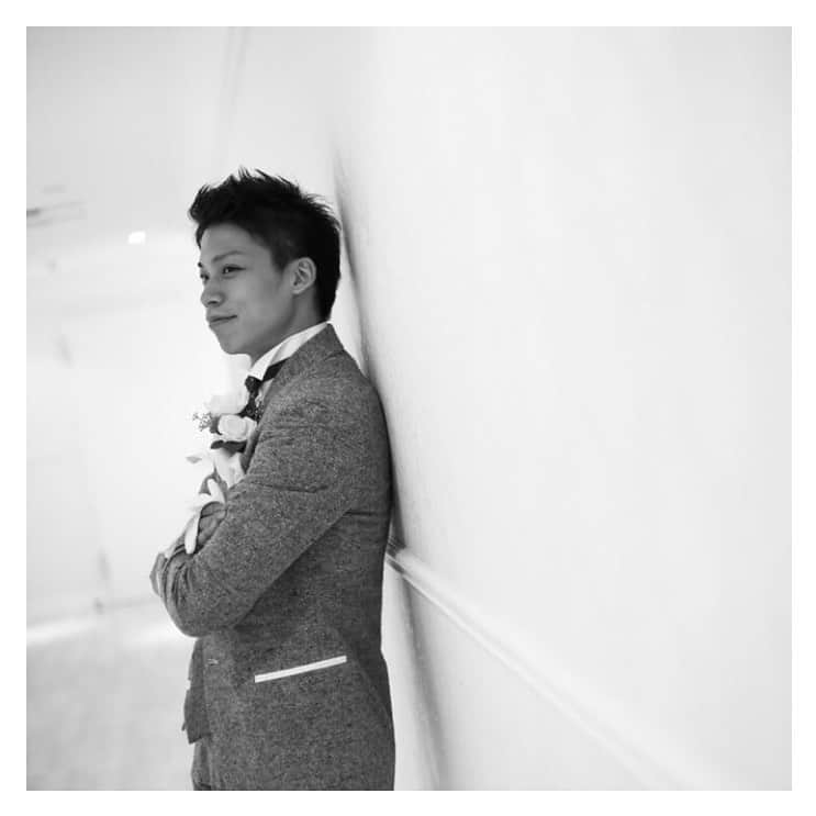 ラフィネ・マリアージュ迎賓館 大分県別府市のインスタグラム：「. .  Groom  . . ▼ご見学のご予約やお問い合わせは プロフィールのリンクからお進みください💐 @raffine_mariage . .」