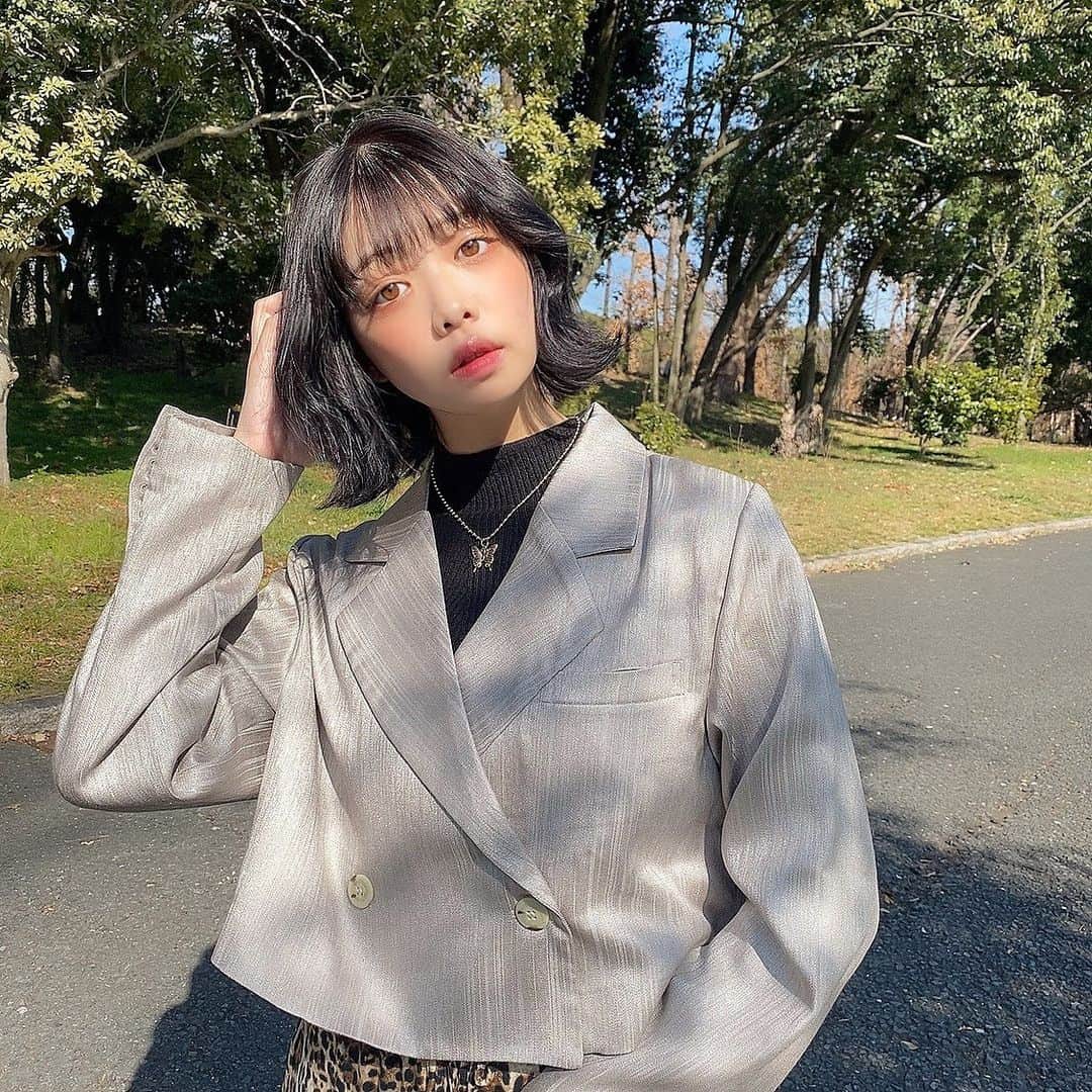 神田萌衣のインスタグラム：「今日ほんとあったかいね🧚‍♀️ 散歩すると気分スッキリする☘️」