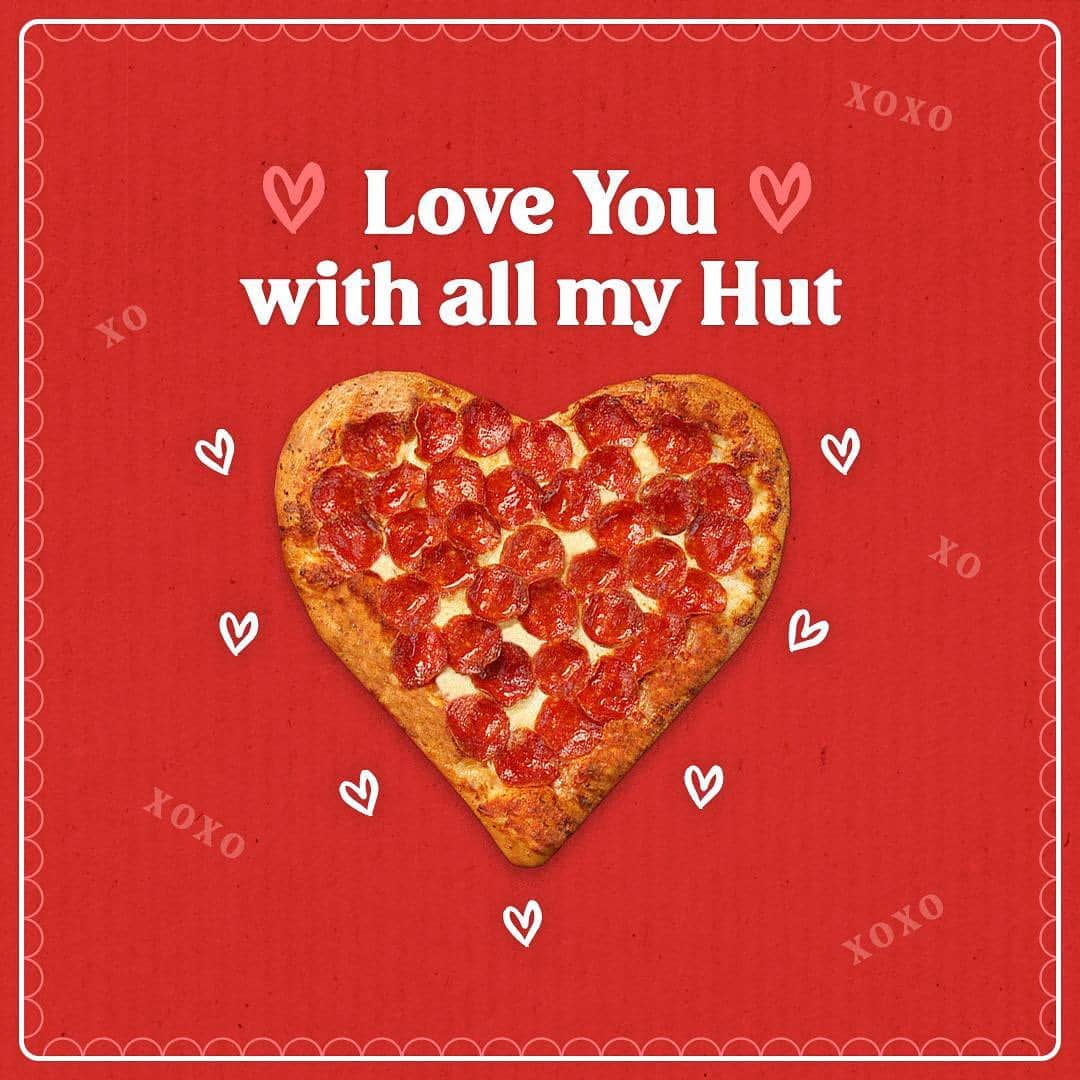 のインスタグラム：「Totally meant to get a card? Don't worry. Nothing says love like a Pizza Hut Valentine. 🍕❤️」