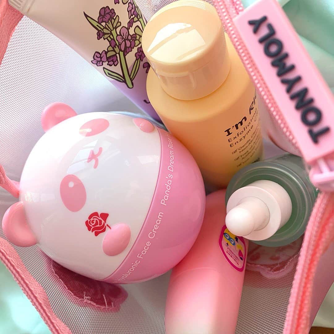 TONYMOLY USA Officialさんのインスタグラム写真 - (TONYMOLY USA OfficialInstagram)「LAST CHANCE to get a Pink Panda Pouch with orders $45+ only on TONYMOLY.us! 🐮🧧#TONYMOLYnMe #xoxoTM #LunarNewYear」2月15日 0時52分 - tonymoly.us_official