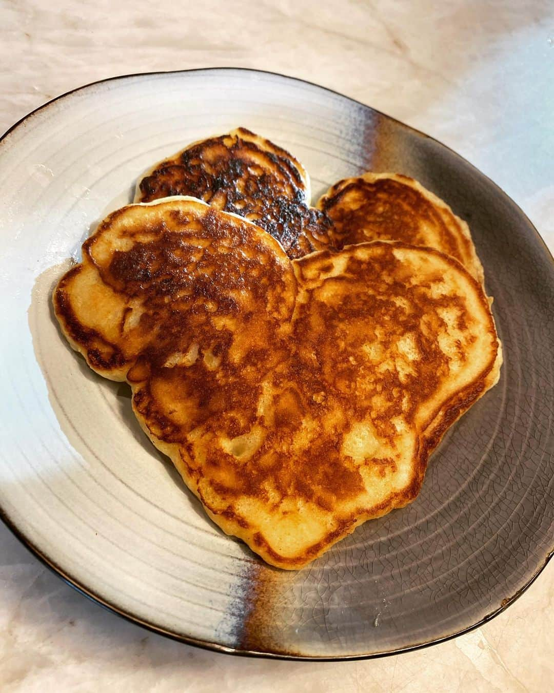 ジョン・レジェンドさんのインスタグラム写真 - (ジョン・レジェンドInstagram)「❤️ Pancake Sunday」2月15日 1時17分 - johnlegend