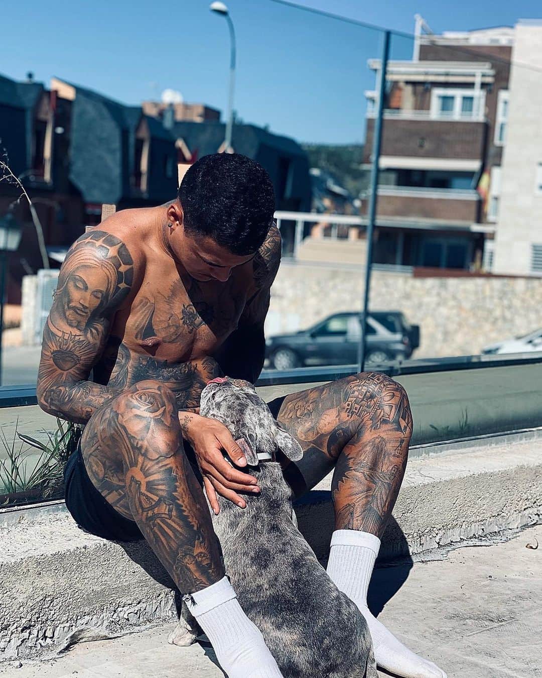 のインスタグラム：「🐶☀️」