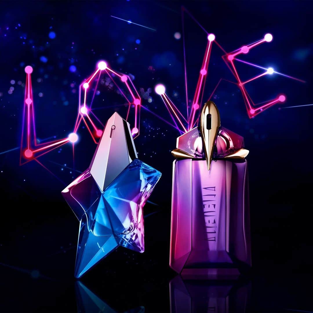 ミュグレーのインスタグラム：「It takes two to match in Heaven and beyond. Celebrate the Love season with our iconic gems turned into the purest elixirs of love. Will you choose Alien, the divine Sambac Jasmine or Angel, the indulgent Oriental Gourmand? #MuglerMatchmaker #MuglerAlien #MuglerAngel」