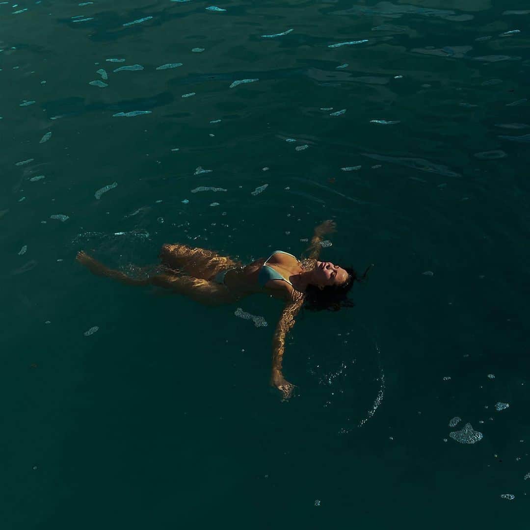 Mara Teigenのインスタグラム：「🧚🏽」