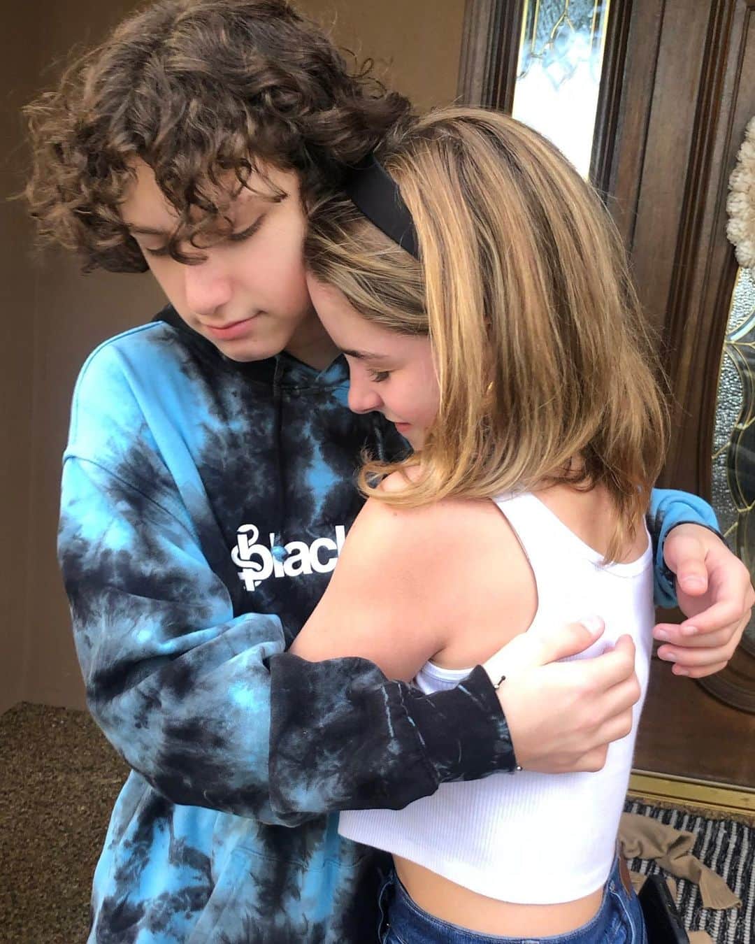 オーガスト・マトゥーロのインスタグラム：「forever my palentine 😍」