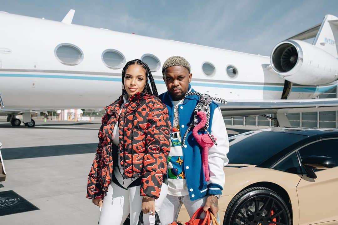 DJ.マスタードのインスタグラム：「she had a lame she healin now she on a plane she chillin if she post a pic on the gram he feel it ...」