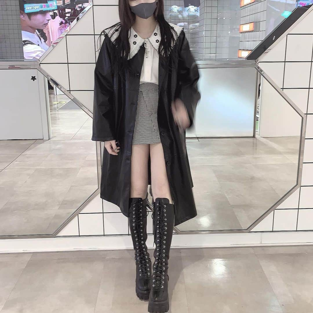 水希蒼のインスタグラム：「🤍🖤ZARAだらけ」