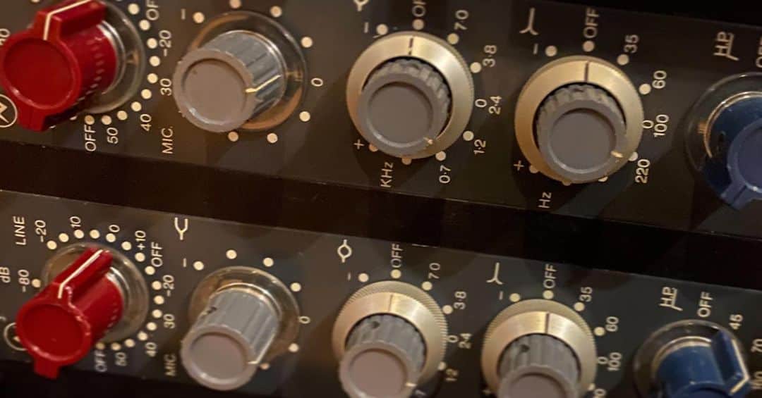 後藤正文のインスタグラム：「#coldbrainstudio #neve #rupertneve」