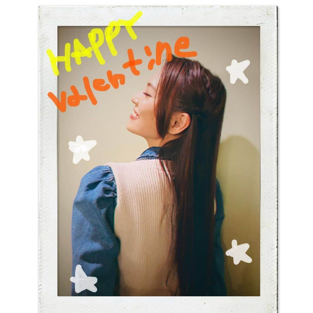 田野アサミさんのインスタグラム写真 - (田野アサミInstagram)「💕Hello💕🍪 🍫Happy Valentine🍫️  いろんな私にありがとう💕 『I just want to be happy〜♬💕』 私はとにかく良く動くーー😂👍🏻haha swip👉🏻👉🏻👉🏻 #田野アサミ#asamitano #makeup#アサミ動画#valentine」2月14日 18時45分 - tano_asami