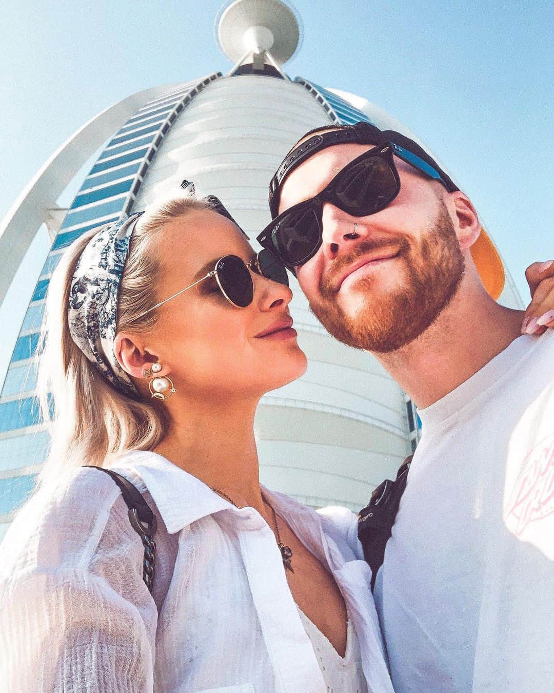 ビクトリアのインスタグラム：「Happy Birthday, Happy Valentines, Happy Anniversary to the love of my life, my baby puppy daddy, my everything. Here are a few moments that make me smile. Love you @harrison ❤️  #valentines」