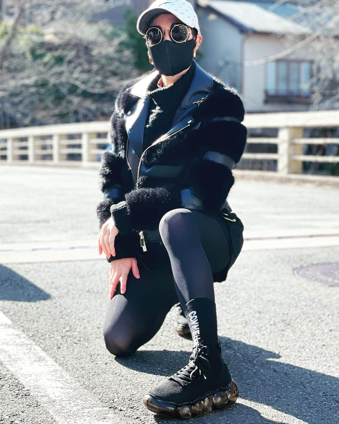 ミーシャ・ジャネットのインスタグラム：「As you can see I’m in Ninja Mode 😎  I know it’s been so long, guys. I miss dressing up for myself and then posting it for the world to see/judge/love/hate. No joke!  The reason for this particular one is I want to give a shout out to @grounds.official and @mikiosakabe for designing these amazing shoes. Been wearing them for the past month on photo shoots, walks, and conbini runs and since, I haven’t worn much else. The soles are so bouncy, the top cloth so soft, and the design is so unique. I really commend all that Mikio and his team does, and I love seeing his creativity soar in items even as “simple” as sneakers (of course, there are many unique designs for the more colorful and adventurous).  I don’t when/if my next post will be but much love to you all- all who enjoy and appreciate the expression of oneself through fashion ❤️」