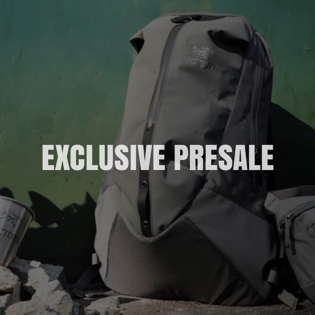 beams_harajuku_officialのインスタグラム：「＜ARC’TERYX×BEAMS＞のカプセルコレクションをビームス 原宿にて2月19日に先行発売します。都会的なグレーのトーナルカラーをまとった名品と新型をお見逃しなく。  ビームス 原宿にてこちらの別注アイテムを含む、税抜き¥10,000円以上のARC’TERYXの商品をご購入頂いた方に、今回のためにご用意したなスチールカップを先着でお配りします。 ※数に限りがありますので予めご了承ください。ノベルティはお一人様一点のみのお配りとなります。  また、【2月19日〜2月21日】の期間内は お一人様各アイテム1点まで購入可能となっております。 (上記の規約は状況により、変更する可能性がございます)  ※ARRO 22 BACKPACKのみ後日入荷予定となっております。ご予約は承っておりますので、ご了承ください。  . #arcteryx #outdoor #exclusivepresale #21SS #beams #ビームス #harajuku_beams #HARAJUKUSTYLE #mensfashion」