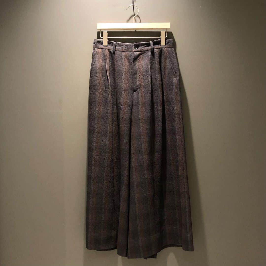 BEAMS JAPANさんのインスタグラム写真 - (BEAMS JAPANInstagram)「＜WELLDER＞ Womens Wide Pants ¥29,000+TAX Item No.61-23-0768 BEAMS JAPAN 3F ☎︎03-5368-7317 @beams_japan #wellder #beams #raybeams #beamsjapan #beamsjapan3rd Instagram for New Arrivals Blog for Recommended Items」2月14日 19時07分 - beams_japan