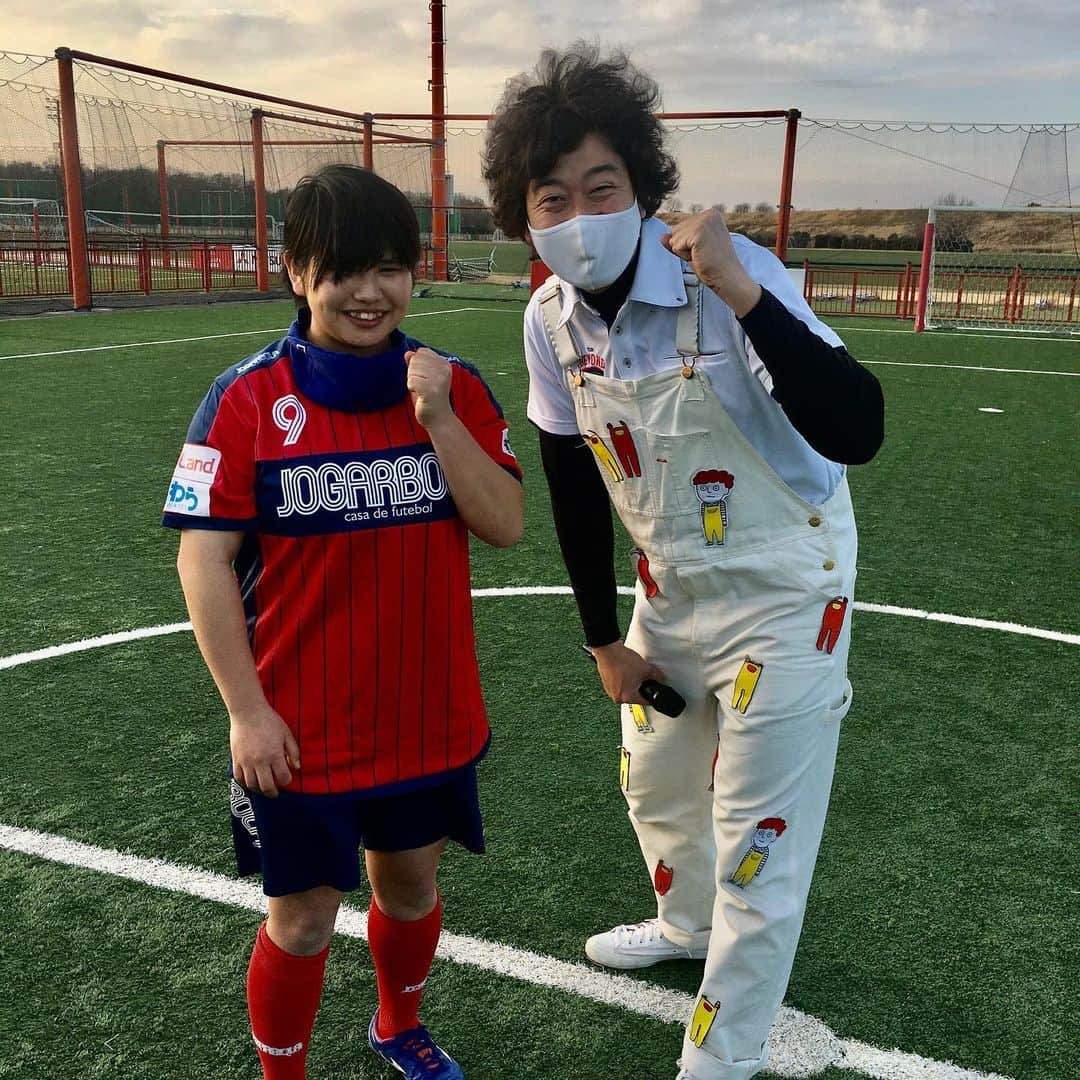 高道さんのインスタグラム写真 - (高道Instagram)「【ブラインドサッカー天才少女・菊島宙ちゃん】﻿ ﻿ パラリンピック競技のブラインドサッカーでスゴ技に挑戦😆👍﻿ ﻿ こちらは3月7日のチームビヨンドの配信番組で見て頂けます！﻿ ﻿ 是非お楽しみに🤩✨﻿ ﻿ #チームビヨンド #オリパラ #ブラインドサッカー #ブラサカ #菊島宙 ちゃん #埼玉TWINGS﻿ ﻿ #お笑い #芸人 #みんなのたかみち #切ない瞬間 #帰ったん？ #わらたま #プリンセス金魚 #宣伝バイク #子ども向け #おうた #チンヨウコウ #少女漫画 #パラスポーツ #豊洲市場 #高校野球 #バースデーマン #神社 #狛犬 #メガボッツ #オーバーオール #パーマ﻿ ﻿ ﻿」2月14日 19時53分 - minnanotakamichi