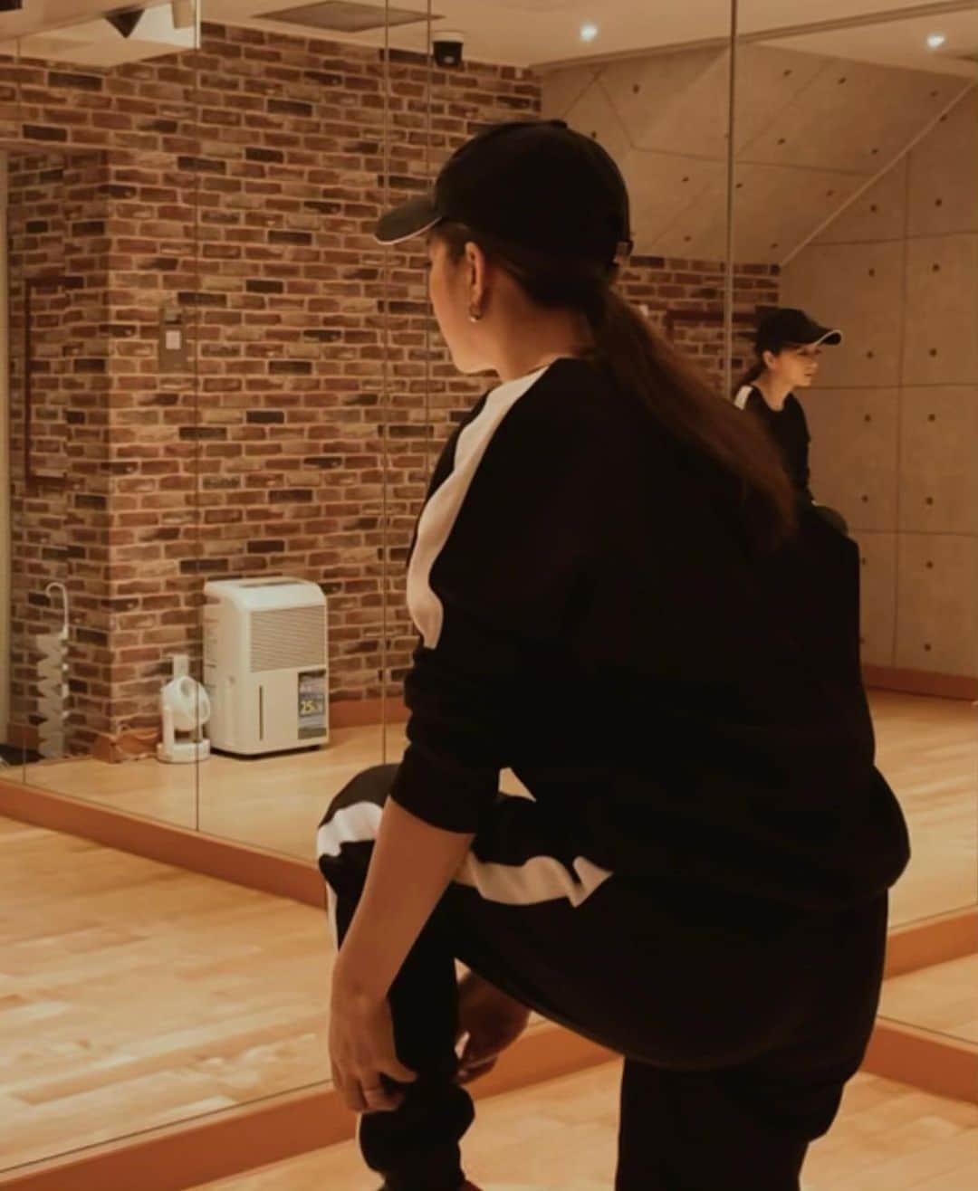 のインスタグラム：「💃」