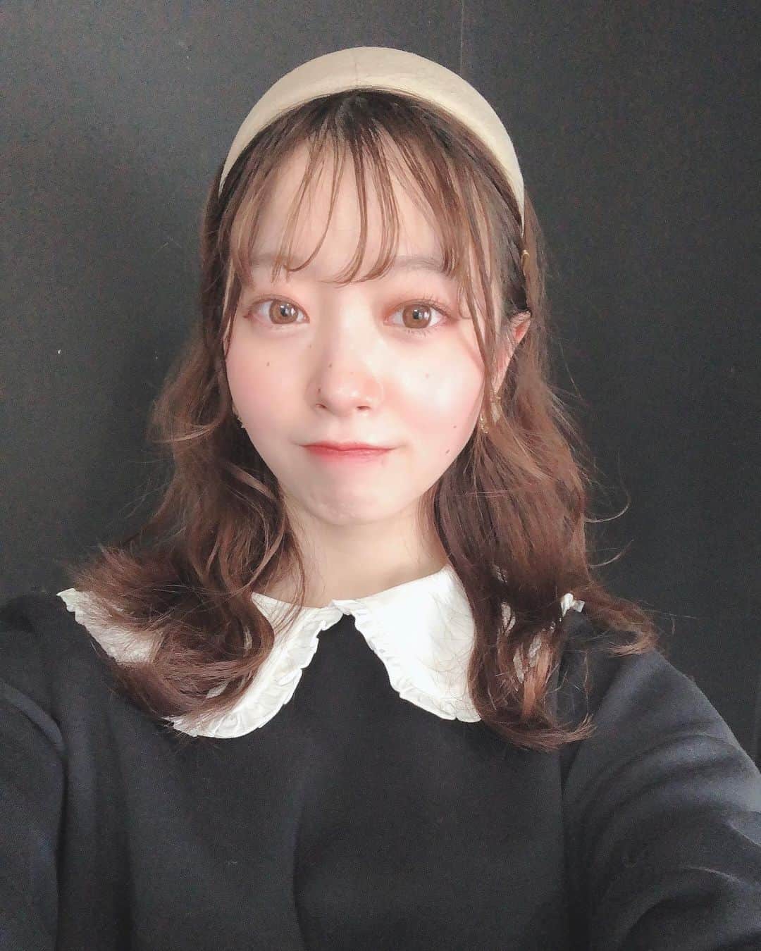 江蔵瑠美のインスタグラム：「本日マノラム撮影会でした!! 来てくださった方本当にありがとうございます!!プレゼントも差し入れも嬉しかったです🧸🤎 とっても楽しい一日でした🕊 スタジオがとっても可愛かったの✨✨ 撮影データお楽しみにっ♡♡ #撮影会モデル #マノラム撮影会 #ミスコン  #ポートレートモデル #撮影会 #バレンタイン」