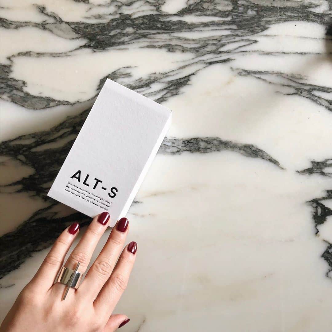 のインスタグラム：「・﻿ new ring﻿○  @aaltss ﻿ ﻿ #alt﻿sjewelry」