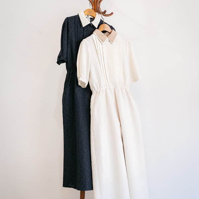LEBECCA boutique Vintageのインスタグラム：「.  📣🥀Big News🥀📣  「私たちのワンピース」を元に【お客さま】と一緒に制作した、特別なワンピースの先行予約会を行います。   私たちとのワンピース ¥24,000（tax in）  🎪ラフォーレ原宿店 2/19 11:00〜2/21 20:00 📲WEB STORE  2/19 11:00〜2/21 23:59  この機会をお見逃しなく..✨  #LEBECCAboutique」