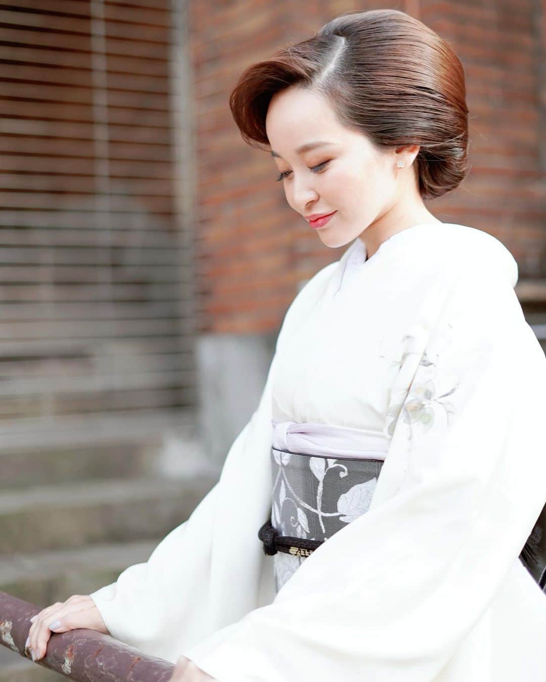 辻沢由有（BIANCA CLNIC 表参道院 院長）さんのインスタグラム写真 - (辻沢由有（BIANCA CLNIC 表参道院 院長）Instagram)「👘👘👘  信じる心がある限り 人は何にだってなれる そうでしょ？  #happyvalentine ❤️ #kimono」2月14日 20時31分 - i_am_yuu__