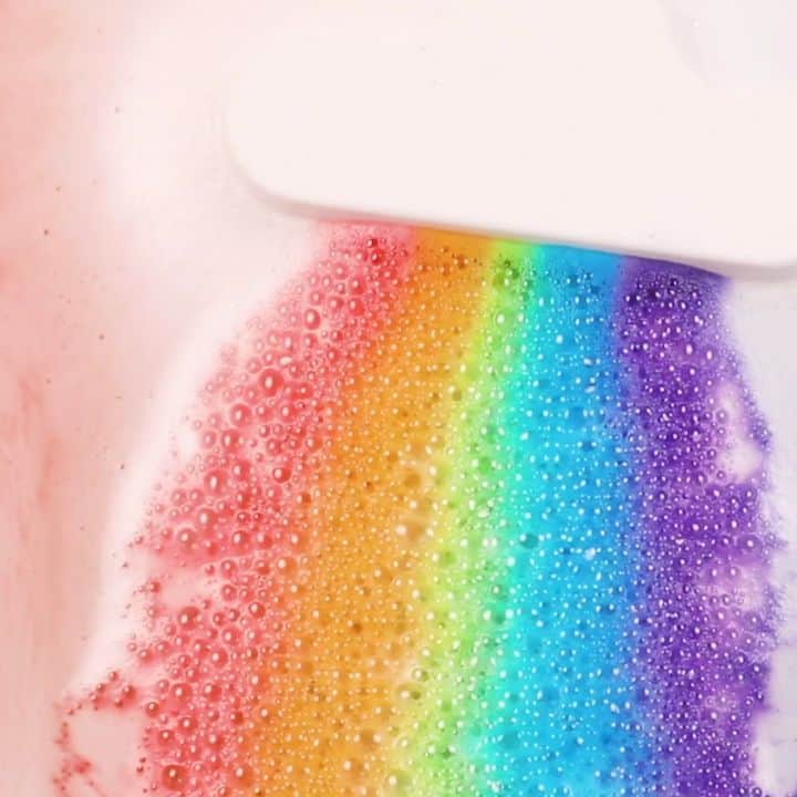 SHEINのインスタグラム：「Tag someone who needs this! 🌈😍  Shop Item #: 1512180  Currently available at SHEIN US, UK, FR, DE, IT, ES, NL, SA, AE, QA, BH, KW, OM, RU, CA, IL #bathbomb」
