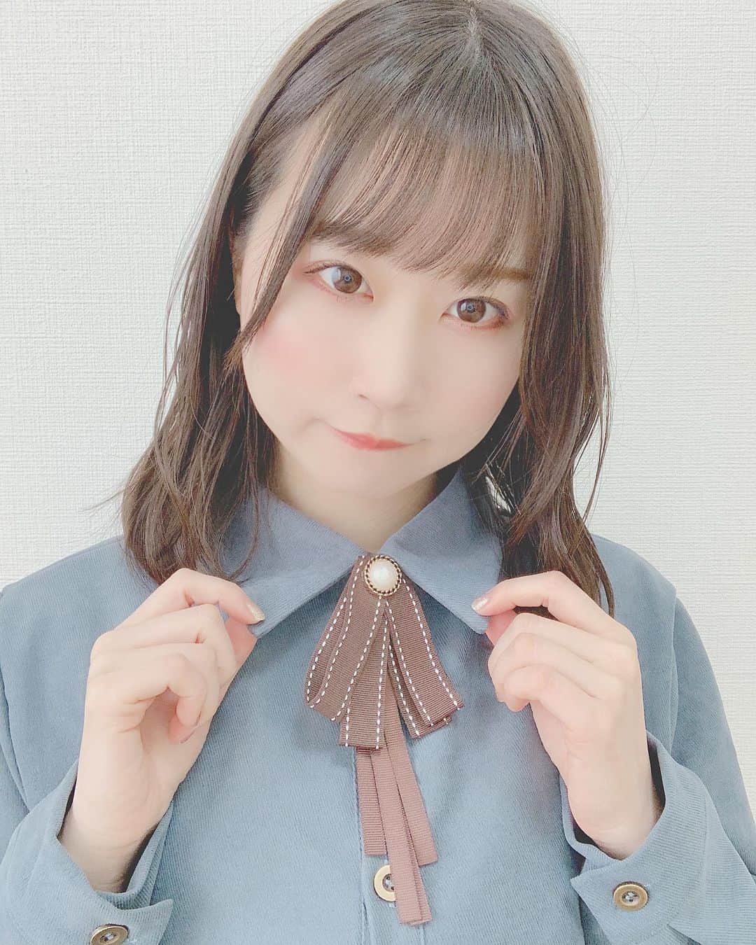 八木沙季のインスタグラム：「👗👗 . TikTokでも好評だったワンピース☺️💓 またまたpage.room (@_page.room_ )のお洋服✨ 今回もめちゃくちゃ可愛いかった…🥺🥺 生地もほんとにしっかりしてるし 何よりデザインが可愛すぎる🥲💖 オープンチャットでの注文、 最初はどんな感じかなーって ちょっと不安だったけど 好みのお洋服いっぱい提案して もらえるしサイズ感も知れるしありがたい🤭❤️ またお買い物しよーっと☺️☺️ .」