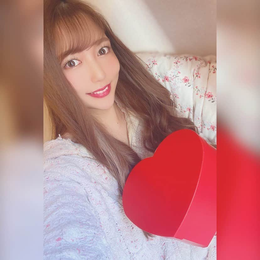 野中美郷さんのインスタグラム写真 - (野中美郷Instagram)「♡ 『 #happyvalentinesday 』」2月14日 21時30分 - n.mi3sa3to10