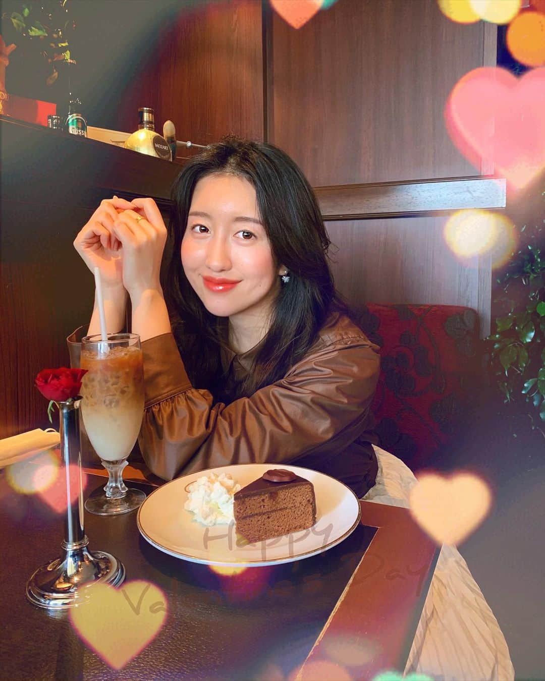 井上茉倫（月神まりな）さんのインスタグラム写真 - (井上茉倫（月神まりな）Instagram)「💝Happy Valentine’s Day😘🍫」2月14日 21時26分 - inoue_marin